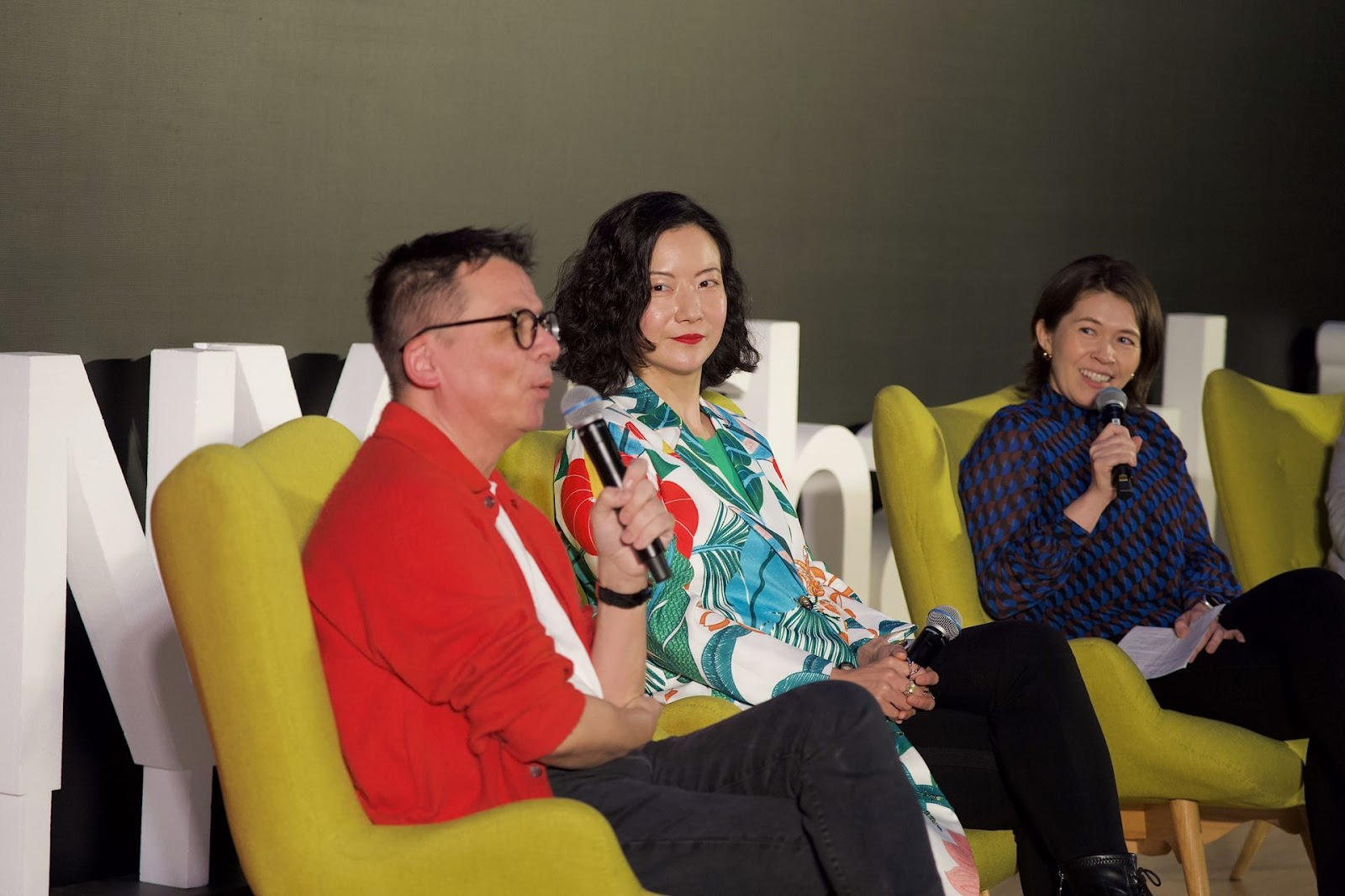 Unfolding Beauty Panel. From left to right: Jonathan Taylor, Carol Zhou, and Emiie Takayama. 