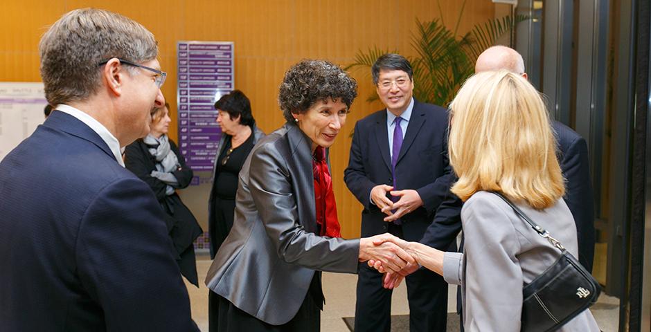 NYU’s President-Designate, Andrew Hamilton, visited NYU Shanghai as part of a sequence of visits to meet his new colleagues on November 18 and 19 (Photo by: NYU Shanghai)