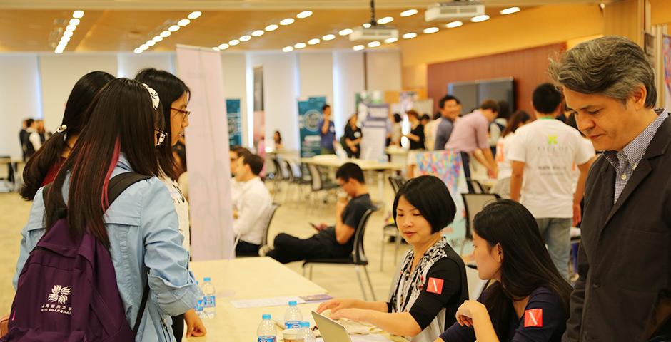 Internship Fair on October 16, 2015. (Photo by: Shikhar Sakhuja)