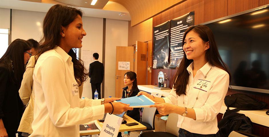 Dozens of organizations ranging from business, finance, arts, media, non-profit, technology, marketing, human resources, consulting, healthcare, and education stopped by NYU Shanghai for the 2015 Summer Internship Fair. March 27, 2015. (Photo by Angie Catalina Aguilar Oyuela)