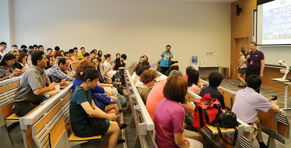 A delegation from the United Nations visited NYU Shanghai on July 18, 2015. (Photo by Fred Wu)