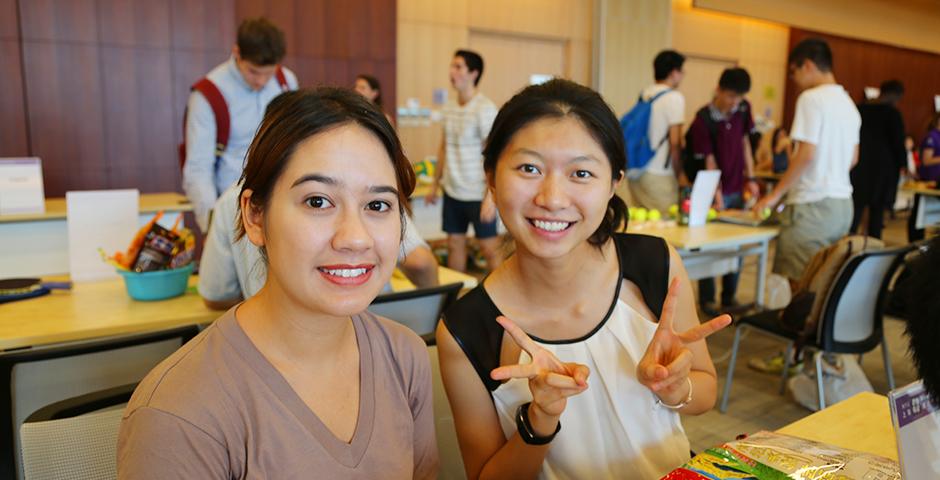 On-campus job and involvement fair on August 29, 2015. (Photo by Mei Wu)