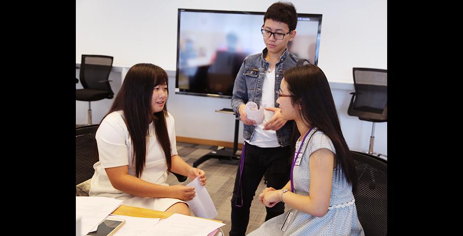 On-campus job and involvement fair on August 29, 2015. (Photo by Mei Wu)