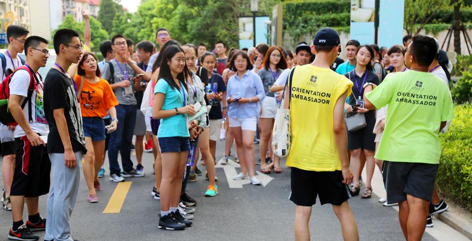 来自39个国家的学生今天搬入宿舍，开启了他们在上海纽约大学的新旅程。2020届新生，欢迎来到你们的新家！（摄影：Shikhar Sakhuja）