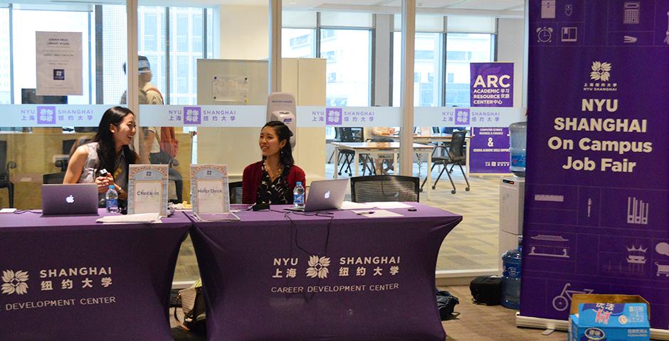 On-campus job and involvement fair on August 29, 2015. (Photo by Lijie Wang)