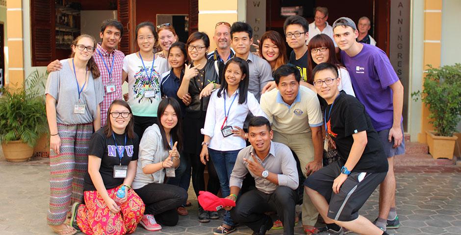 Deans' Service Scholars travel to Siem Reap, Cambodia over winter break to collaborate with Project New Hope. January 2015. (Photo by Weilun Zhang)