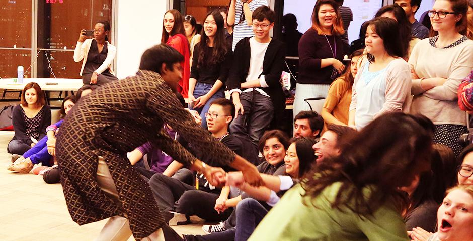 NYU Shanghai students celebrated the Hindu festival, Diwali, October 22, 2014. (Photo by Annie Seaman)