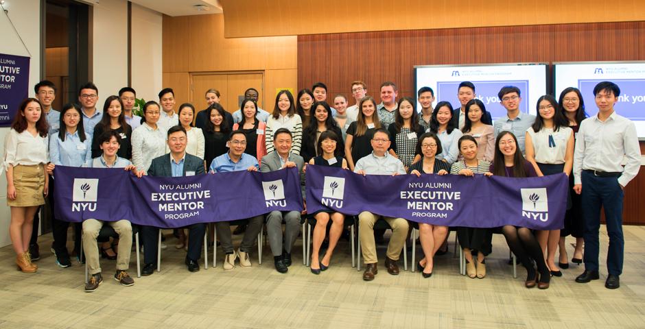 Six mentors, 30 current mentees and 3 returning mentees attended the kick-off dinner for the NYU Alumni Executive Mentor Program on October 11. This year, we have 31 mentors with expertise spanning from arts, law, finance, media, entrepreneurship, technology, healthcare and other industries. (Photo by: NYU Shanghai)