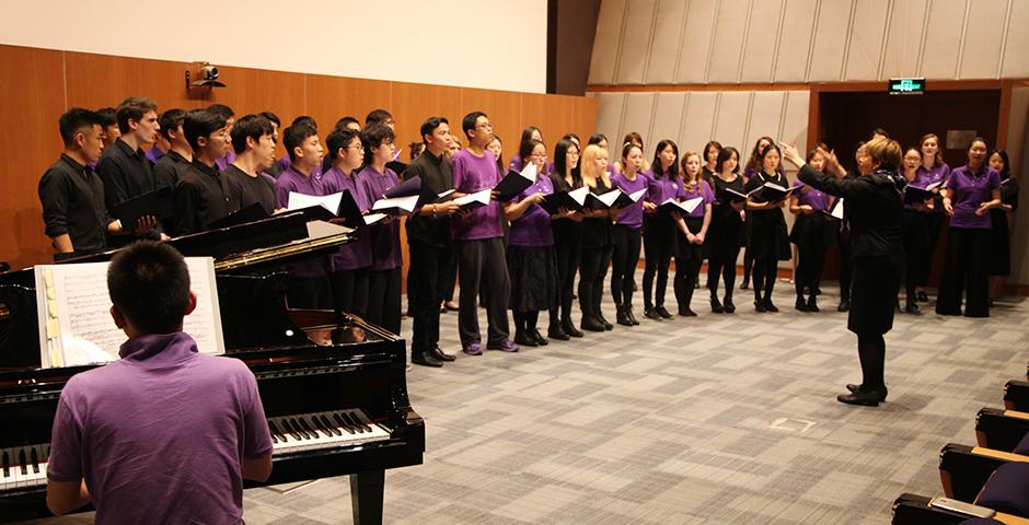 The Performing Arts at NYU Shanghai Celebration led by professors Dianna Heldman and Alyssa Rose on May 6 saw a heady mix of musical and dance performances by students. (Photos by: NYU Shanghai)