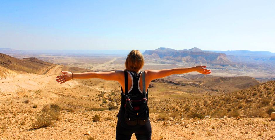 By Julie Hauge (Tel Aviv)  A photo from the Negev desert after a hike to the top.